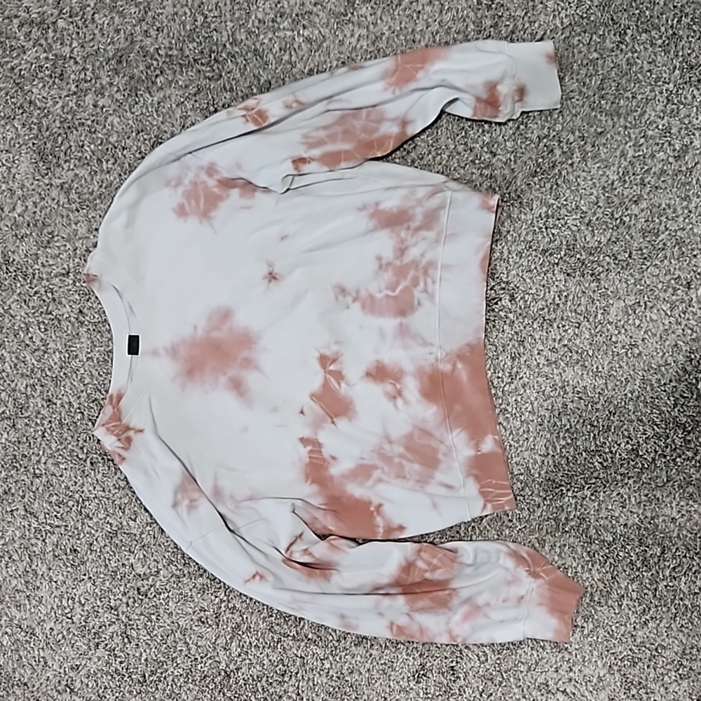 Women's sweatshirt